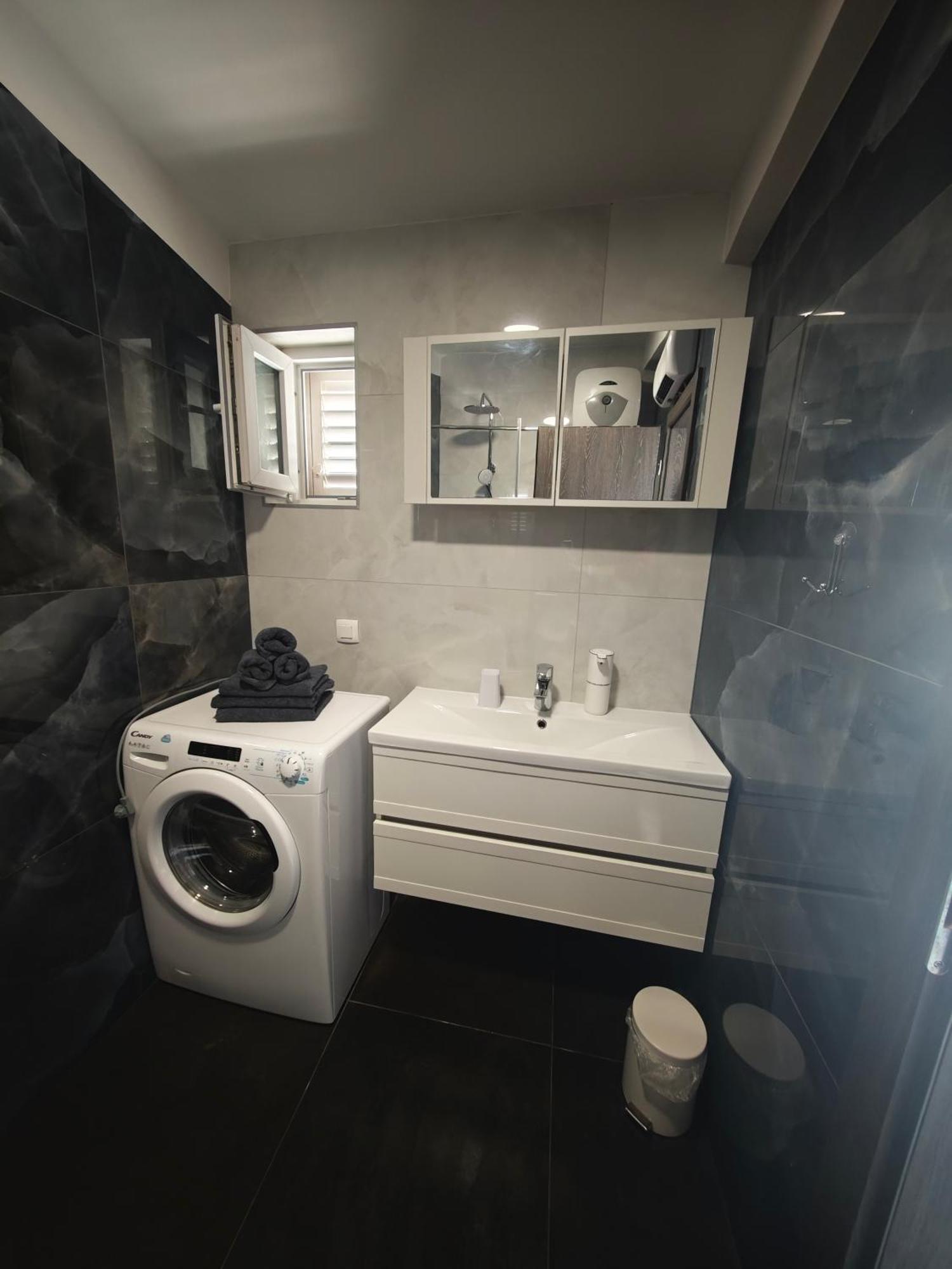 Apartman Lux Makarská Exteriér fotografie